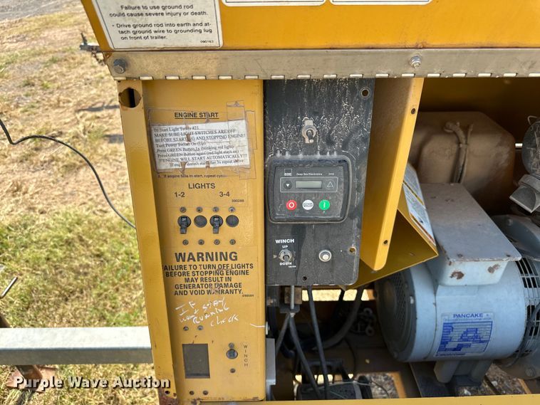 image for item DO7017 Allmand  Night-Light Pro NL 8  light plant