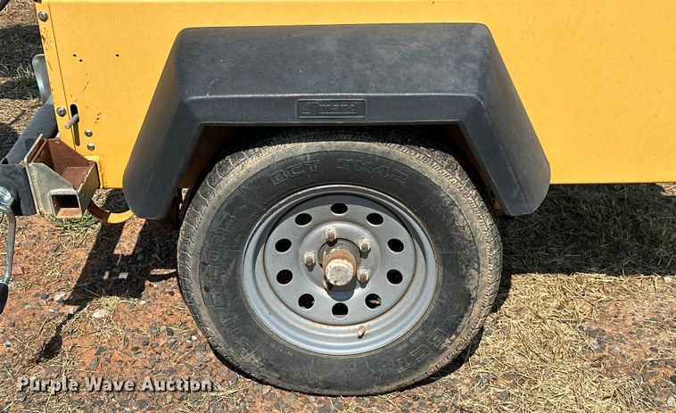 image for item DO7017 Allmand  Night-Light Pro NL 8  light plant