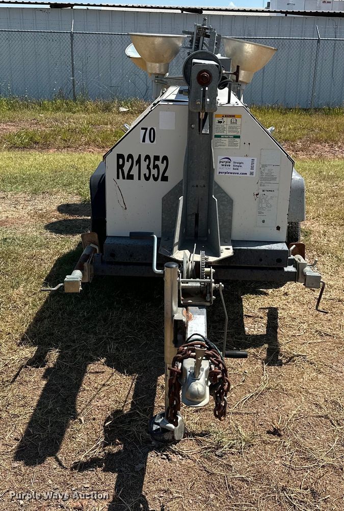 image for item DO7018 2012 Terex RL4 light plant