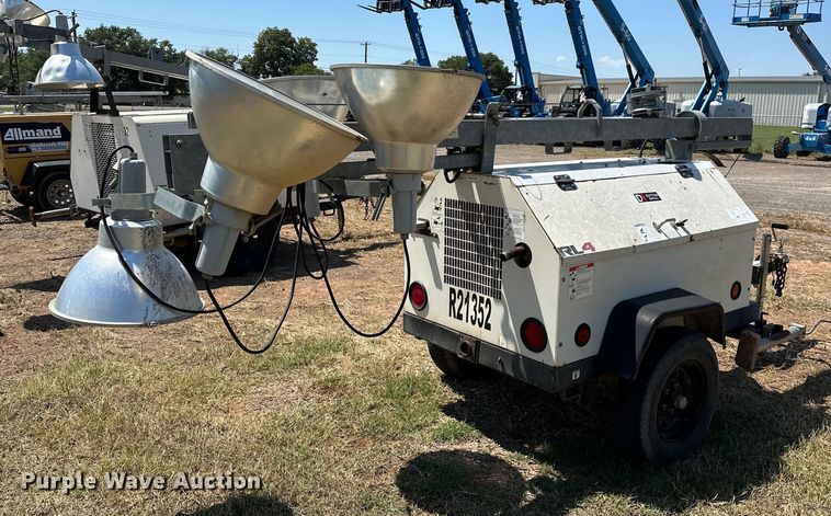 image for item DO7018 2012 Terex RL4 light plant