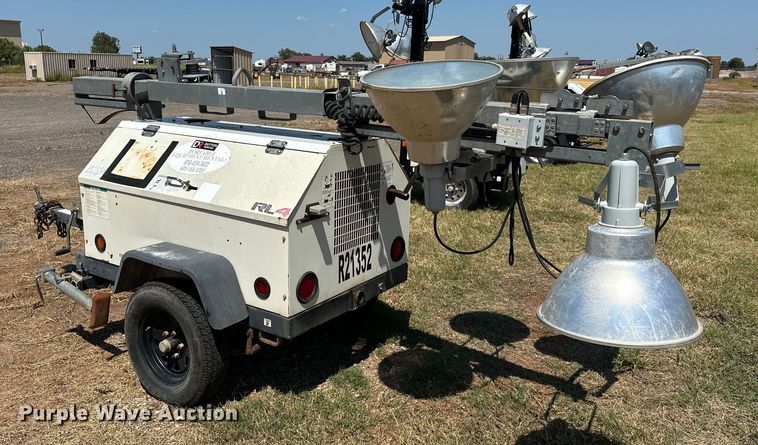 image for item DO7018 2012 Terex RL4 light plant