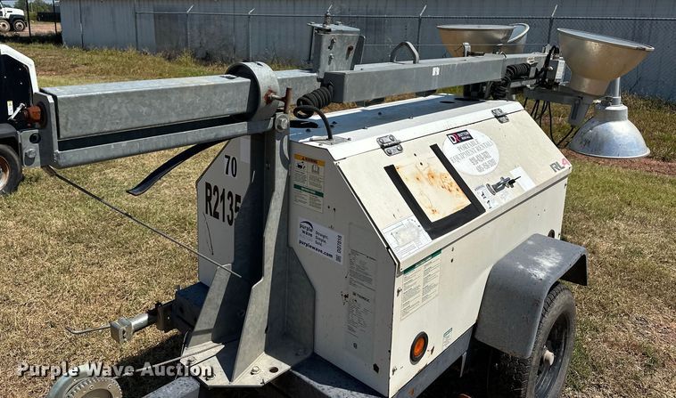 image for item DO7018 2012 Terex RL4 light plant