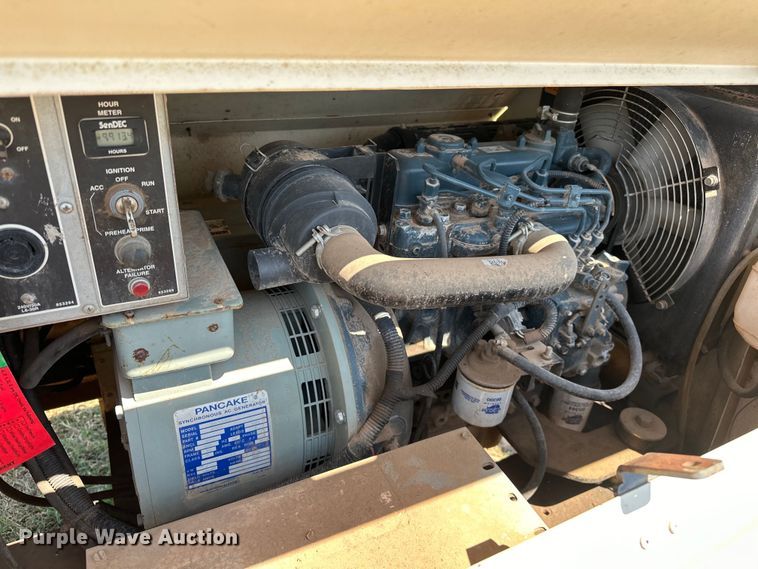 image for item DO7018 2012 Terex RL4 light plant