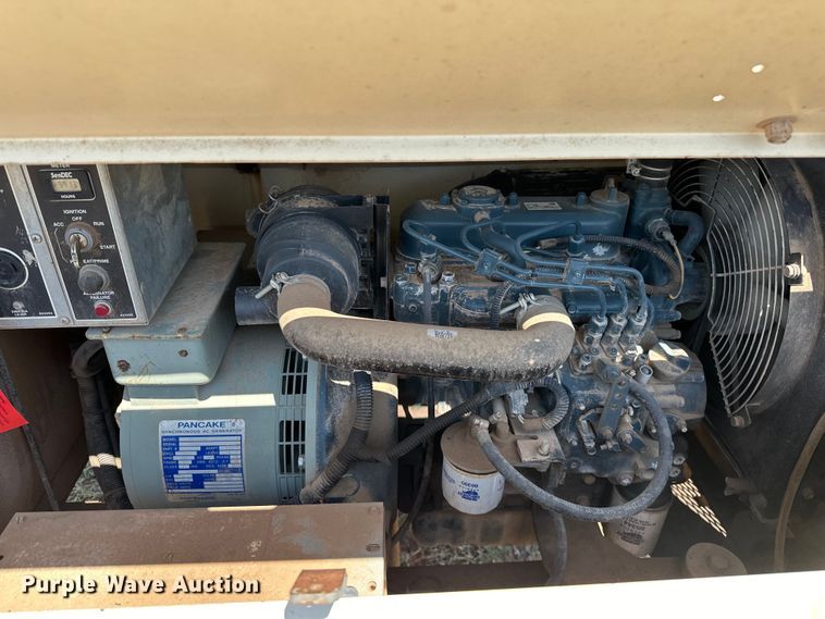 image for item DO7018 2012 Terex RL4 light plant