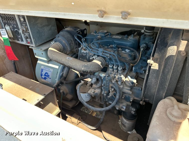 image for item DO7018 2012 Terex RL4 light plant