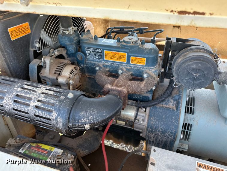 image for item DO7018 2012 Terex RL4 light plant