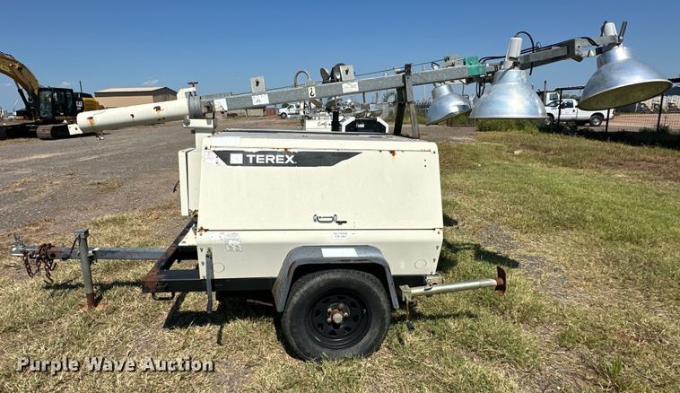 image for item DO7019 Terex  light plant