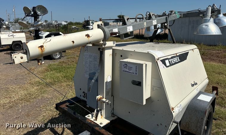 image for item DO7019 Terex  light plant