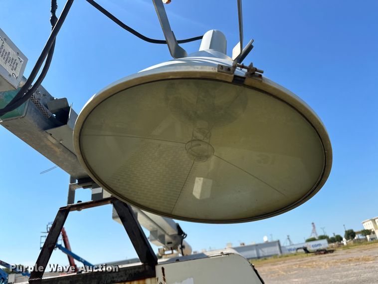 image for item DO7019 Terex  light plant