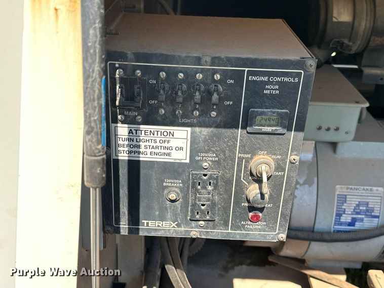 image for item DO7019 Terex  light plant