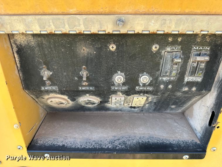 image for item DO7020 Allmand  Maxi-Lite ML20 light plant