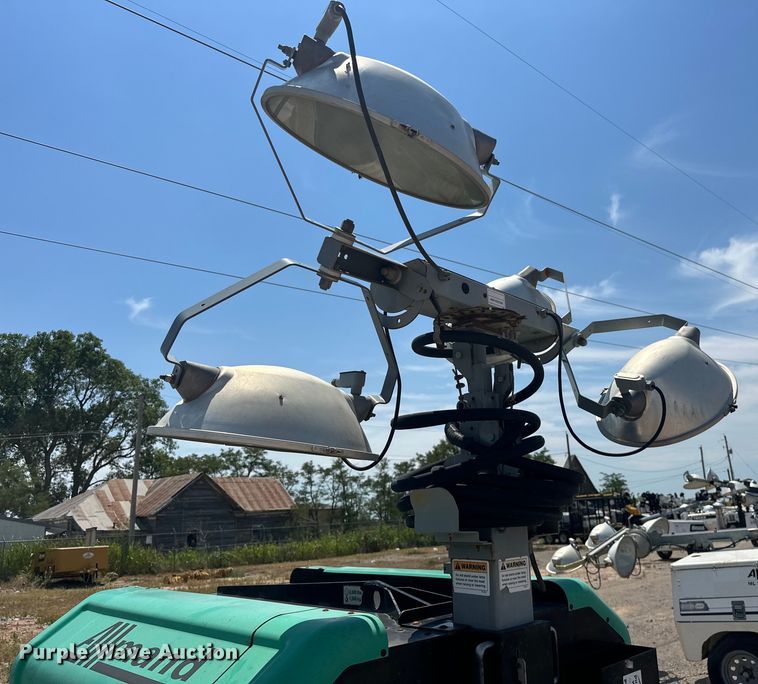 image for item DO7068 Allmand  Maxi-Lite II light plant