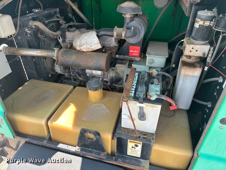 image for item DO7068 Allmand  Maxi-Lite II light plant