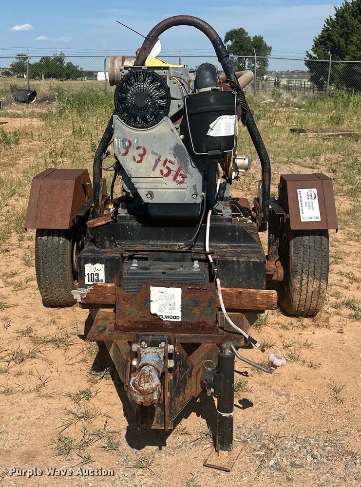 image for item DO7076 Selwood  water pump 