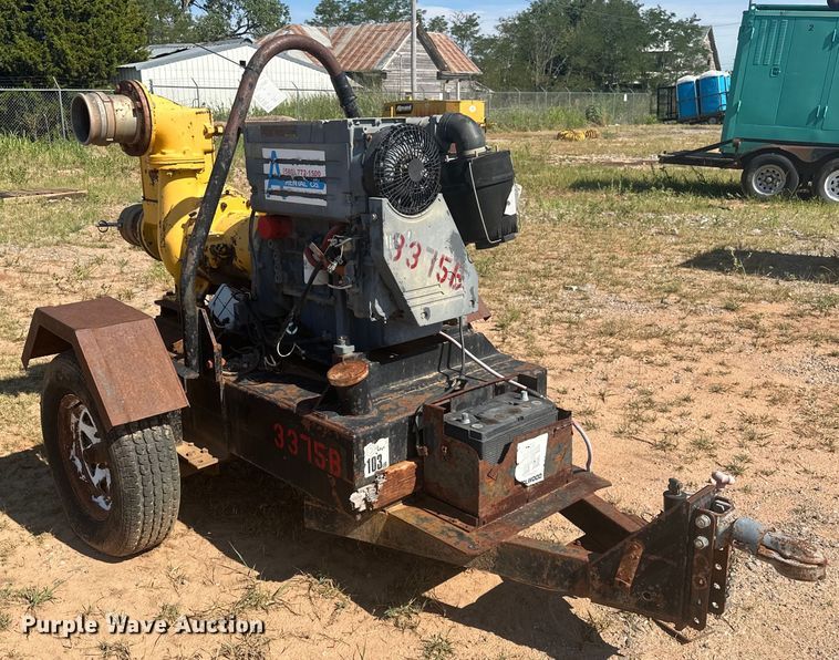 image for item DO7076 Selwood  water pump 