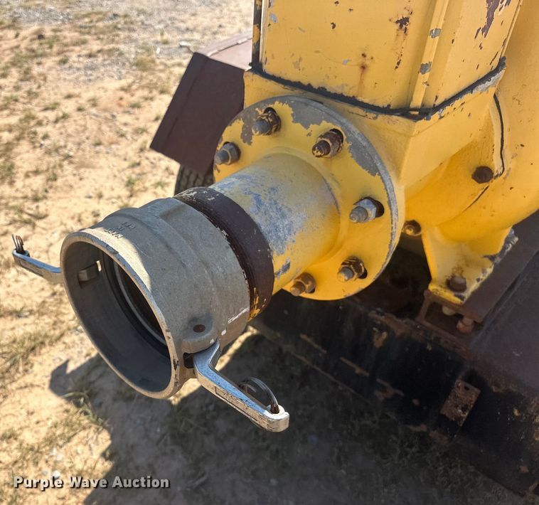 image for item DO7076 Selwood  water pump 