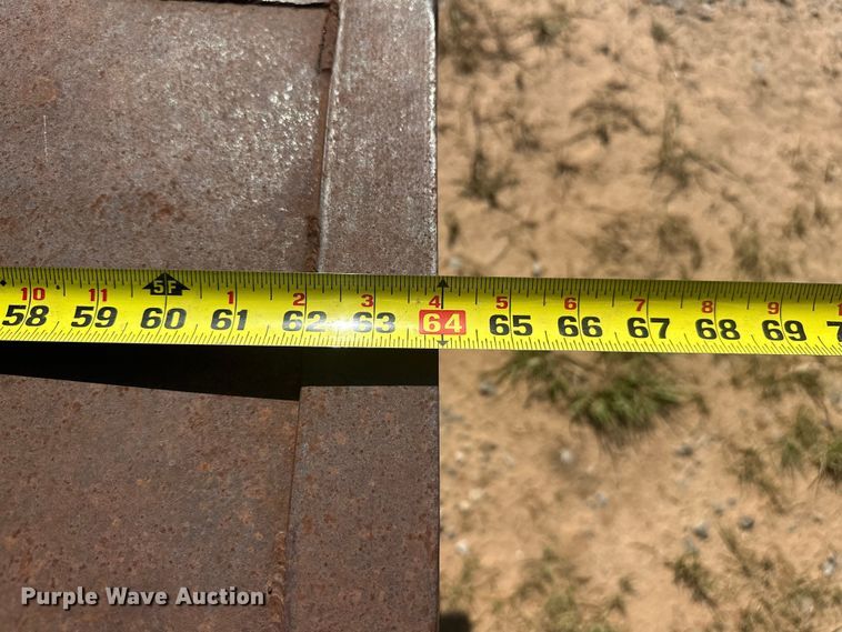 image for item DO7076 Selwood  water pump 