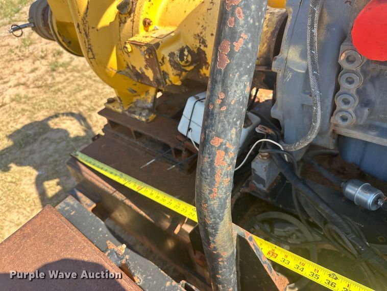 image for item DO7076 Selwood  water pump 