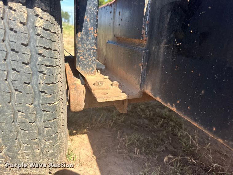 image for item DO7076 Selwood  water pump 