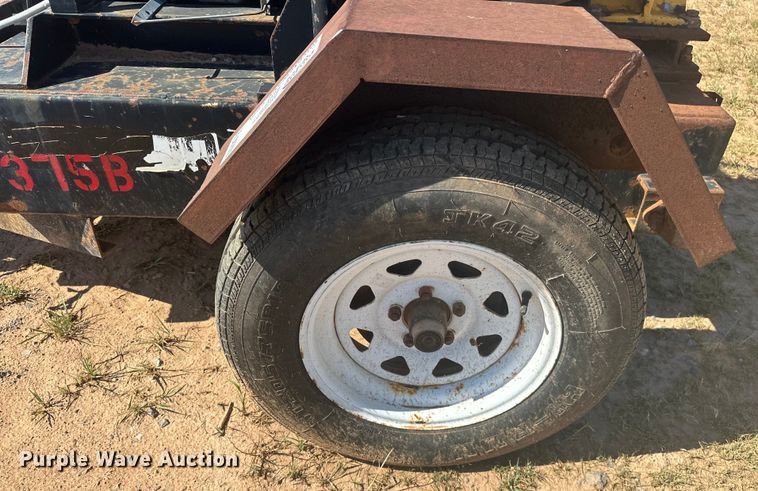 image for item DO7076 Selwood  water pump 