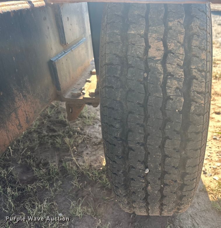 image for item DO7076 Selwood  water pump 