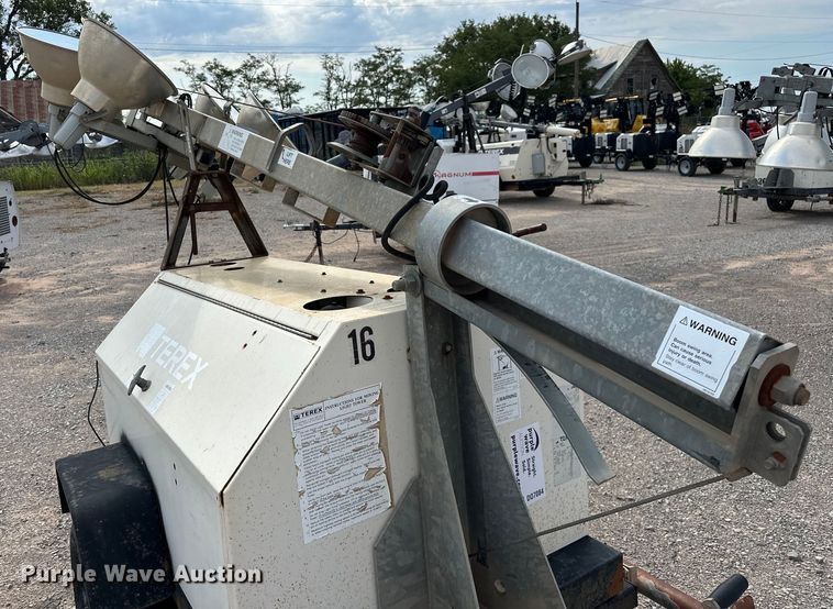 image for item DO7084 Terex RL4000 light plant