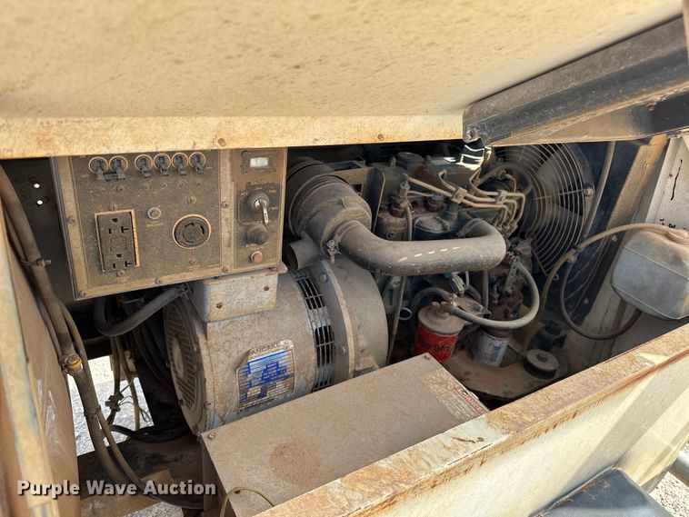 image for item DO7084 Terex RL4000 light plant