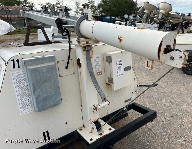 image for item DO7085 Terex 05000AL-4MH light plant