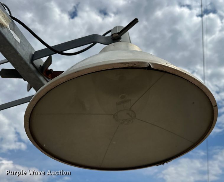 image for item DO7085 Terex 05000AL-4MH light plant