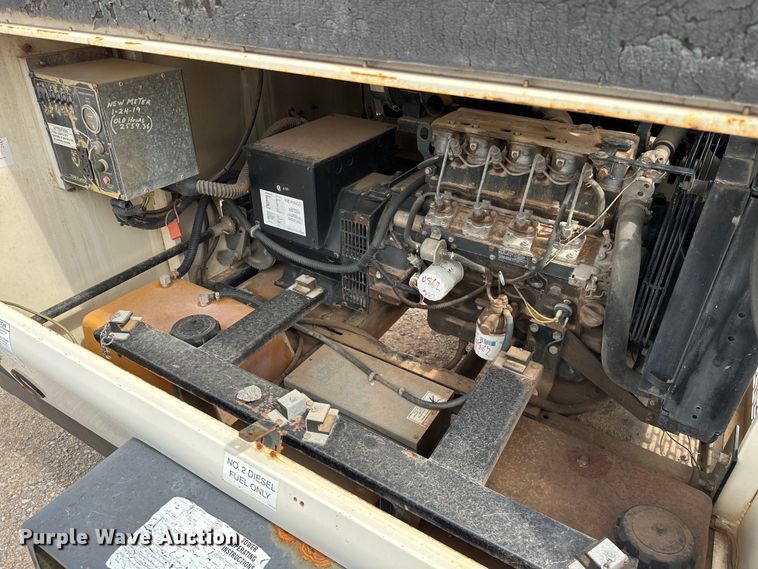 image for item DO7085 Terex 05000AL-4MH light plant