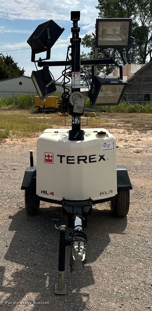 image for item DO7086 2016 Terex RL4 light plant