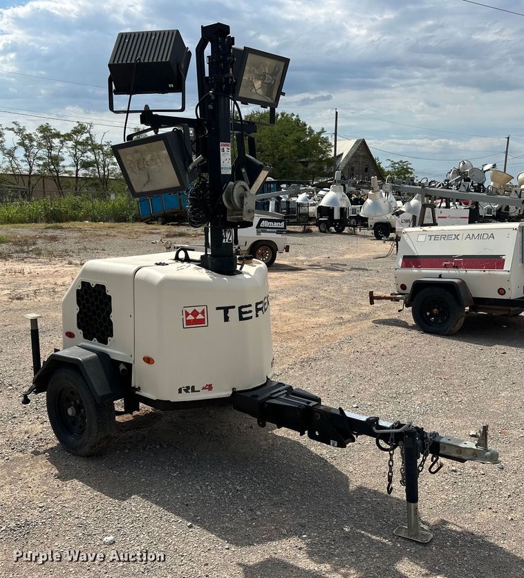 image for item DO7086 2016 Terex RL4 light plant