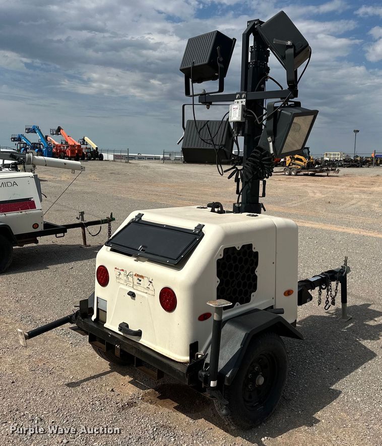 image for item DO7086 2016 Terex RL4 light plant