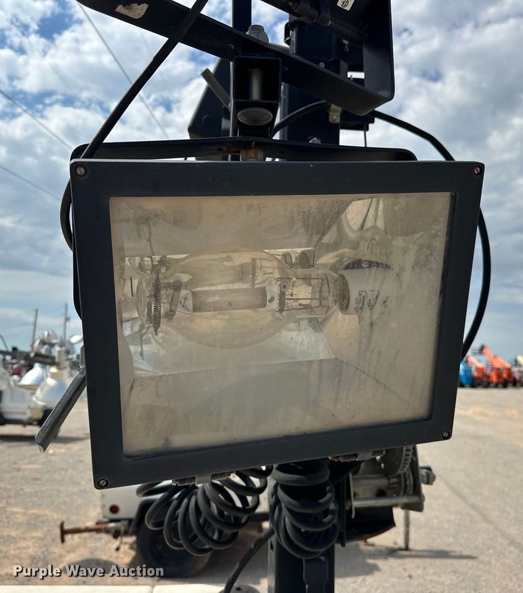 image for item DO7086 2016 Terex RL4 light plant