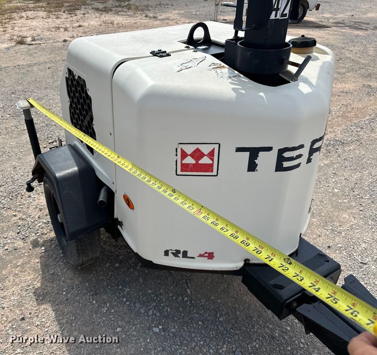 image for item DO7086 2016 Terex RL4 light plant