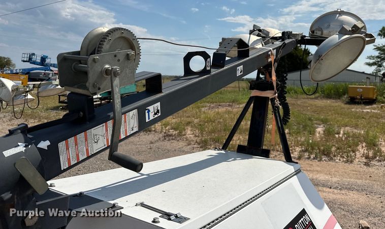 image for item DO7087 Magnum MLT4080K light plant