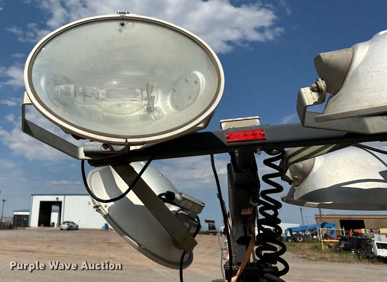 image for item DO7087 Magnum MLT4080K light plant