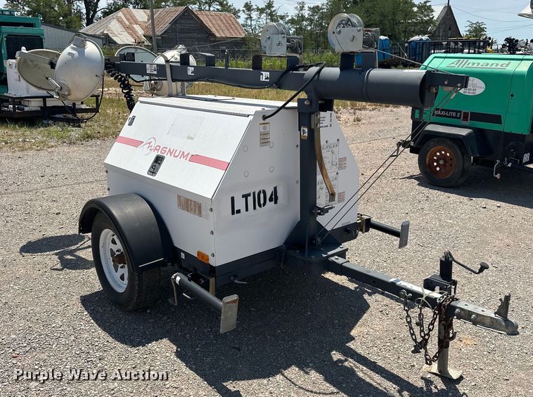 image for item DO7088 2014 Magnum MLT4200 light plant