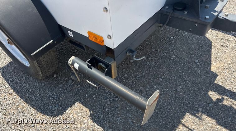 image for item DO7088 2014 Magnum MLT4200 light plant