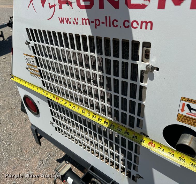 image for item DO7088 2014 Magnum MLT4200 light plant