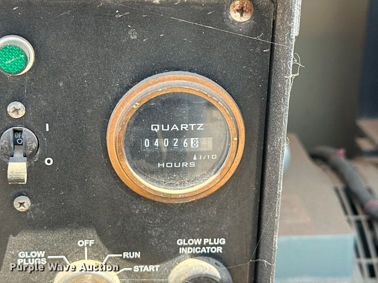 image for item DO7088 2014 Magnum MLT4200 light plant