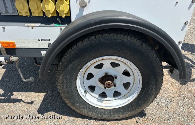 image for item DO7088 2014 Magnum MLT4200 light plant