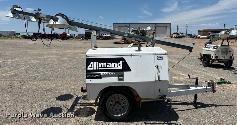 image for item DO7089 Allmand  Maxi-Lite light plant