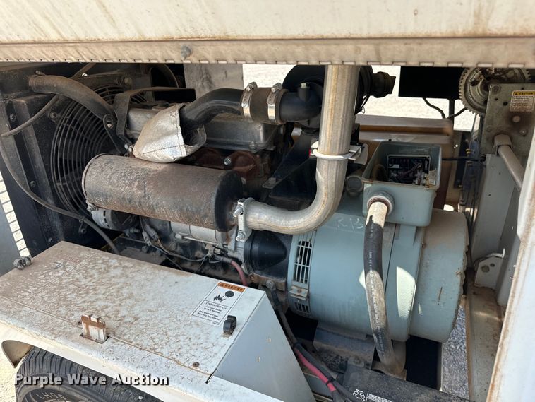 image for item DO7089 Allmand  Maxi-Lite light plant