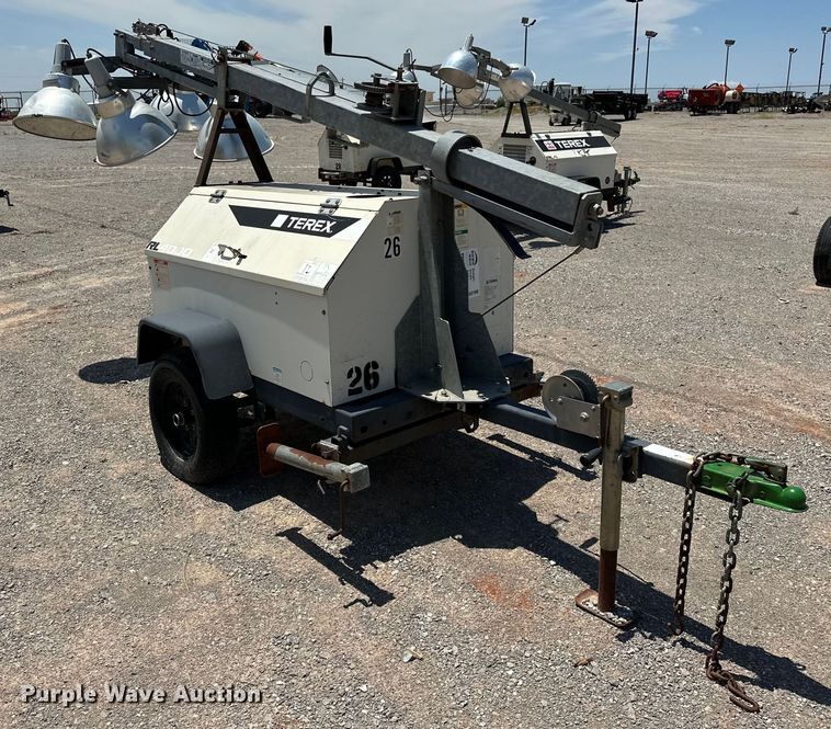 image for item DO7090 2011 Terex RL4000 light plant