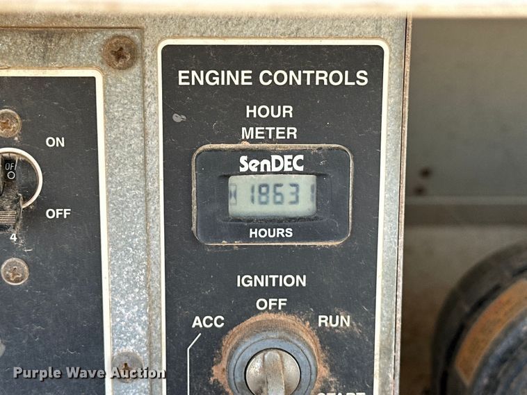 image for item DO7090 2011 Terex RL4000 light plant