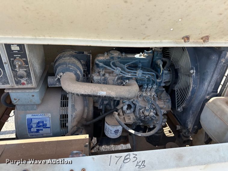 image for item DO7090 2011 Terex RL4000 light plant