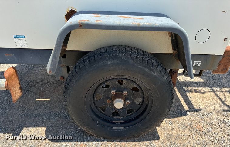 image for item DO7090 2011 Terex RL4000 light plant