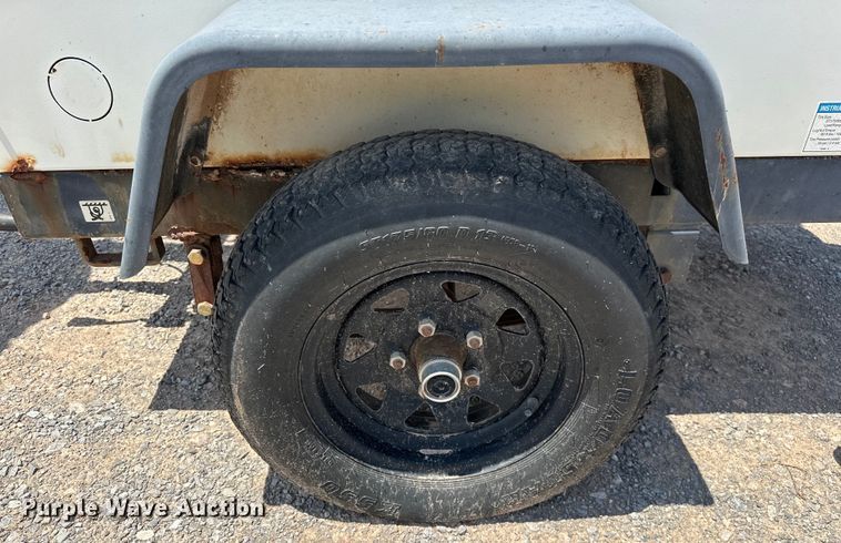 image for item DO7090 2011 Terex RL4000 light plant