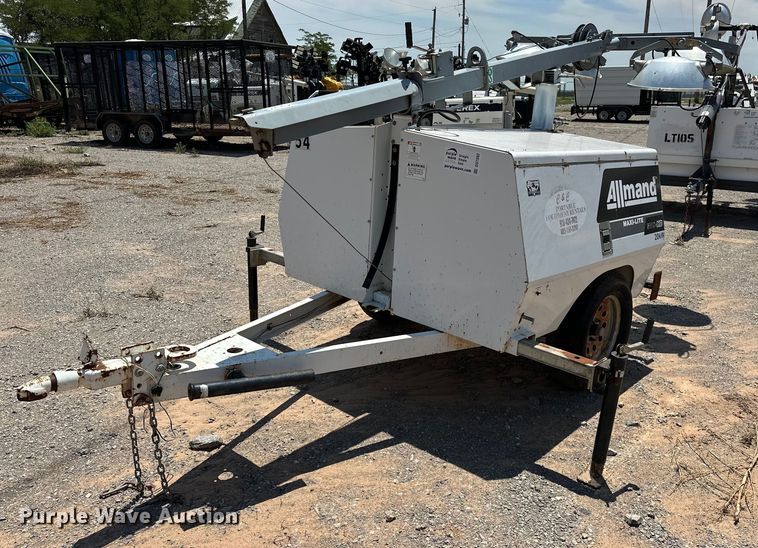 image for item DO7092 Allmand Maxi-Lite  light plant